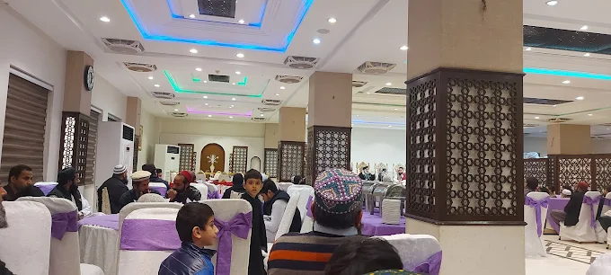 Image of Grand Avenue Grand Avenue