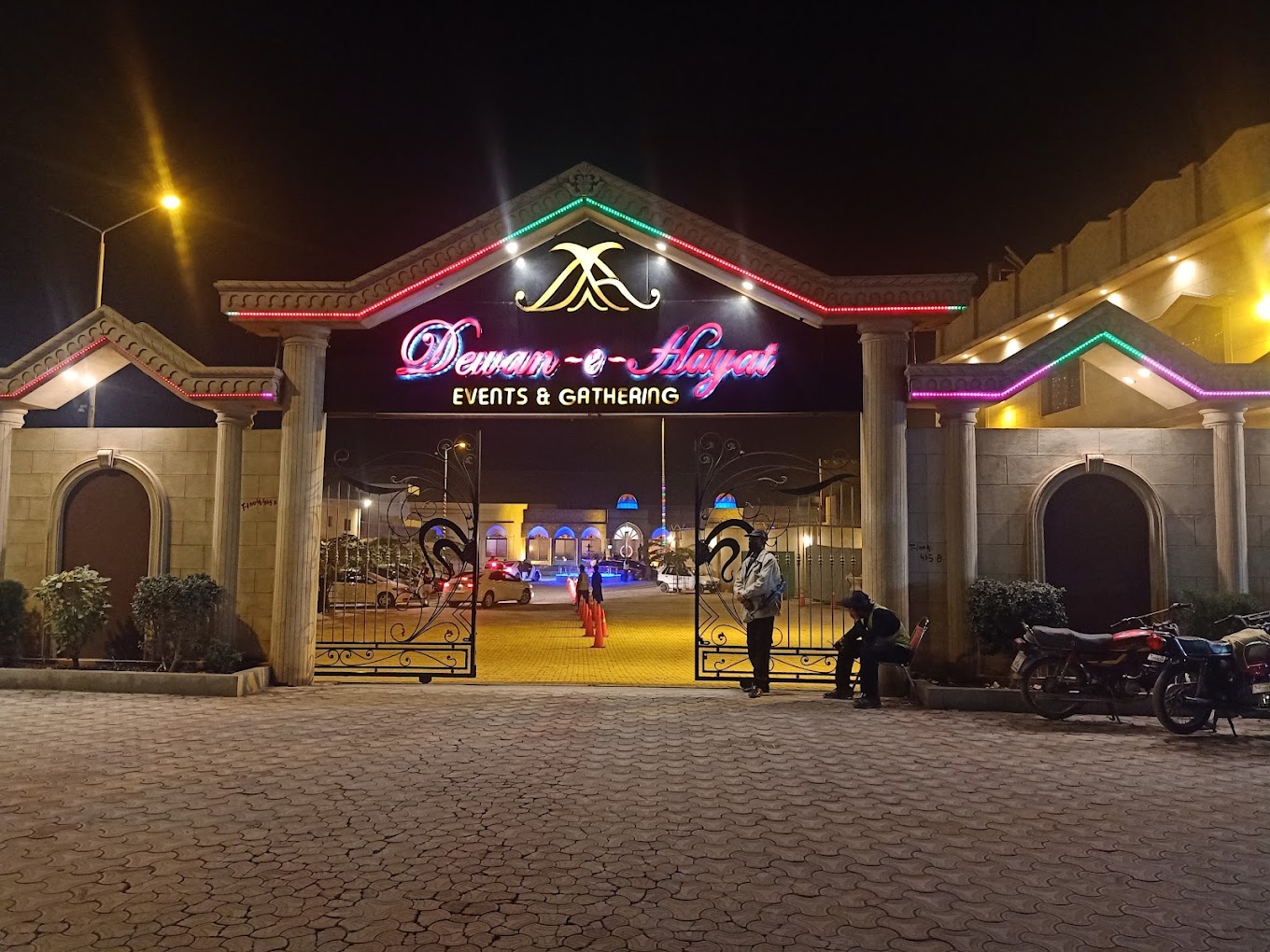 Dewan-e-Hayat Marriage hall - Pricing, Menus & Booking Details