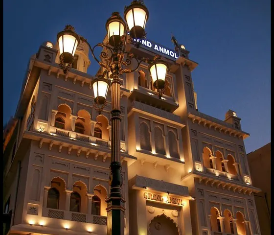 Grand Anmol Banquet Hall - Exclusive Pricing & Booking Details