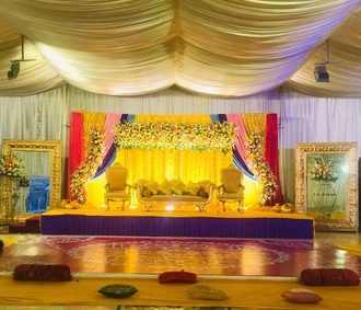 Image of Topi Rakh Galaxy Hall-Half