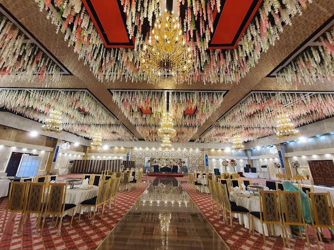 Cover image of Obsession Hall