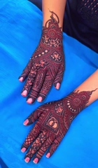 Image of Signature Henna Artist - New Designs & Bridal Packages